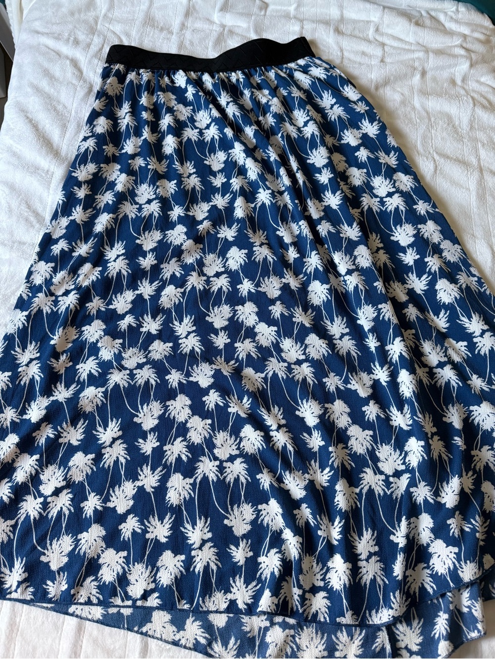 Lularoe Lucy Women's Navy Blue Palm-Print Maxi Skirt